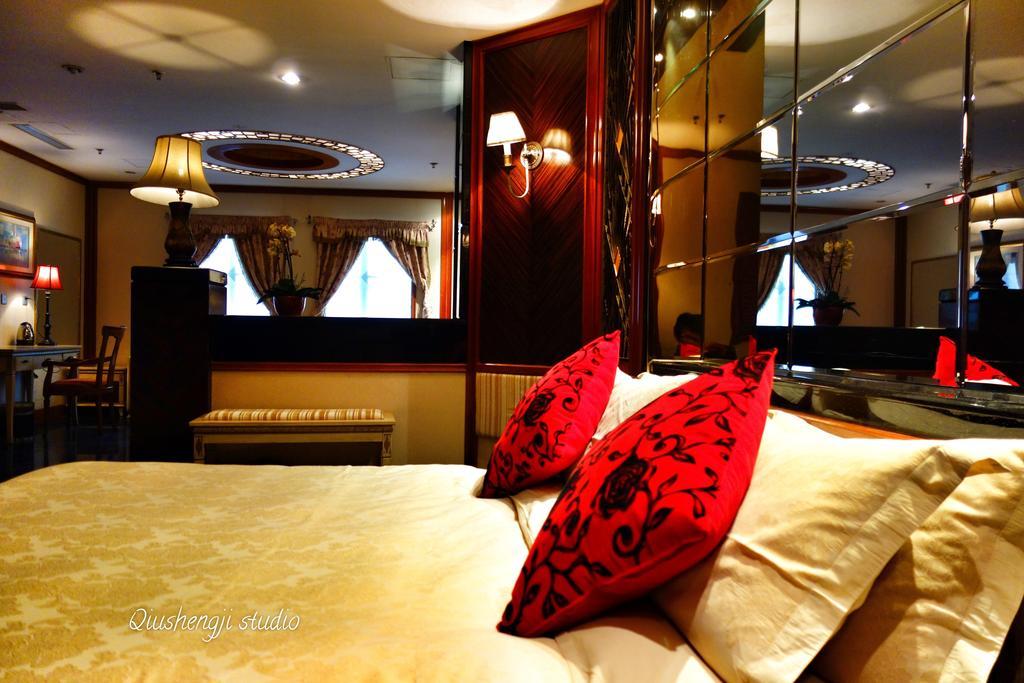 Hotel Manhattan Bund Business